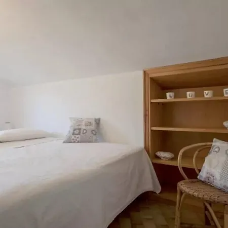 Frühstückspension Casa White Parlascio